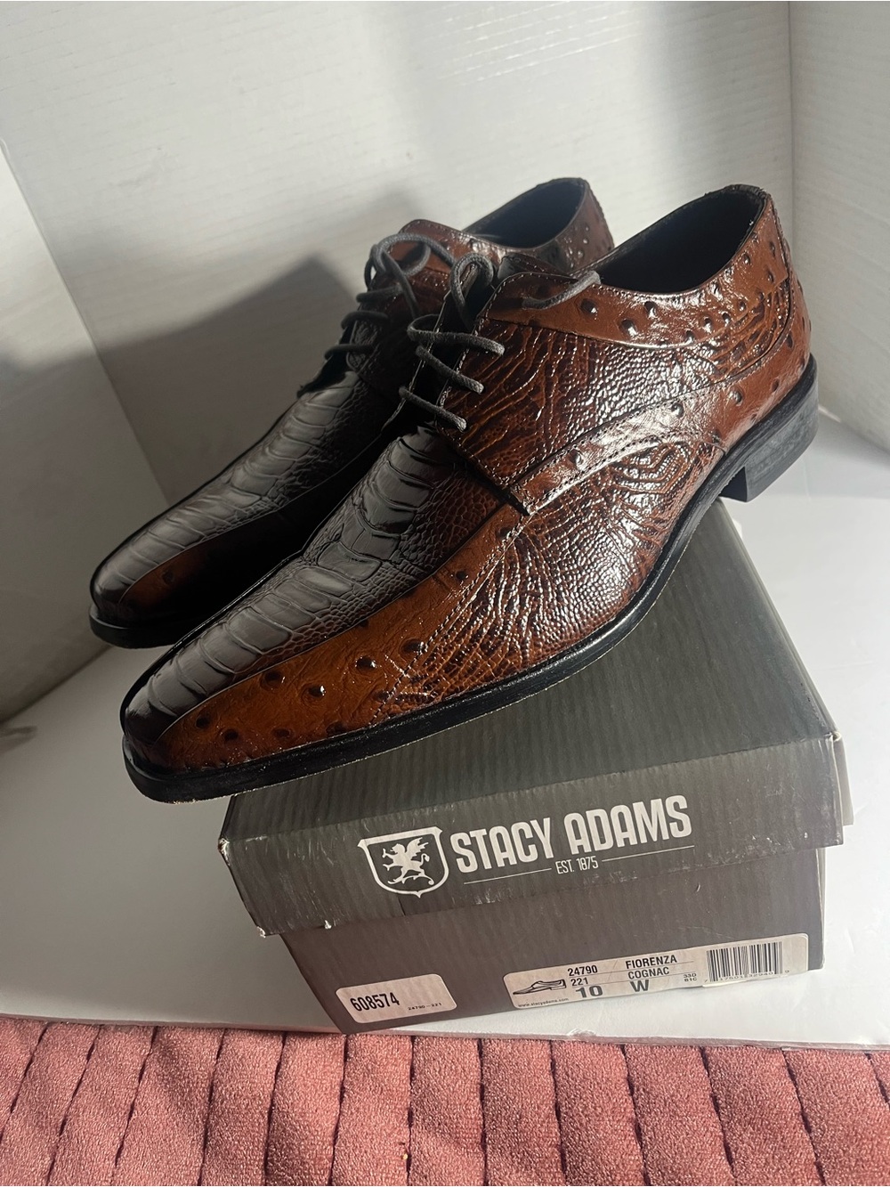 Stacey Adams size 10, like new